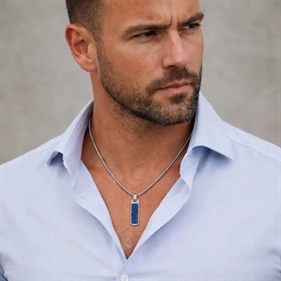 sininen kaulakoru miehille