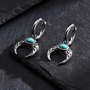 Miesten korvakoru ruostumattomasta teräksestä crescent-kuulla ja turkoosilla kivellä