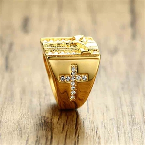 Jezus kultainen miesten sormus kivi