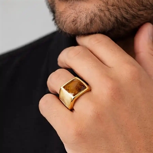 Tiikerinsilmä miesten sormus kullattua ruostumatonta terästä – neliömäinen sinettisormus